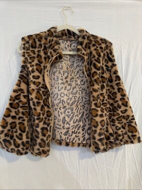 Faux Fur Leopard Print Jacket - Brown